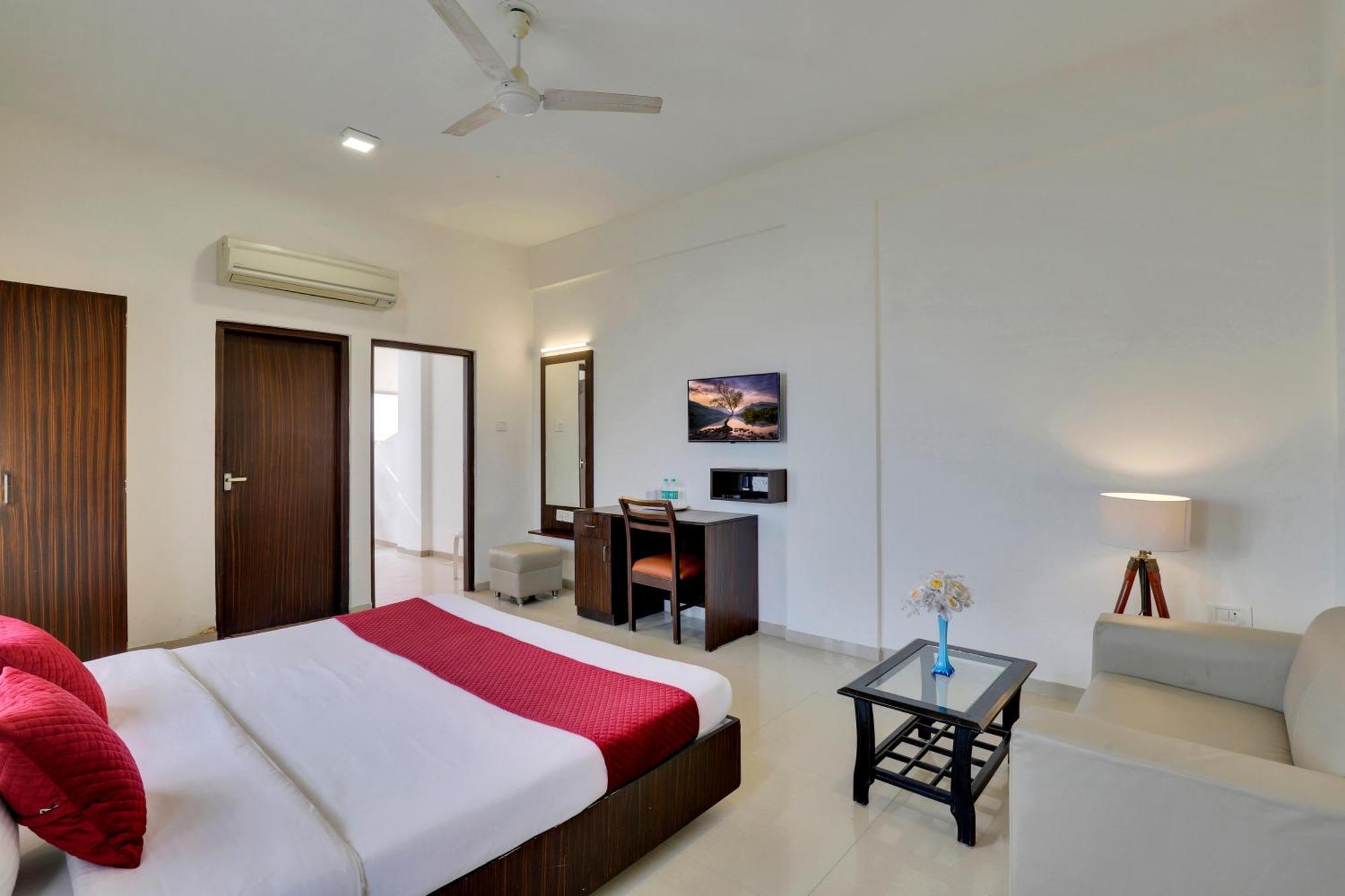 Goverdhan Greens Resort Dwarka L Hotels In Dwarka Exterior photo