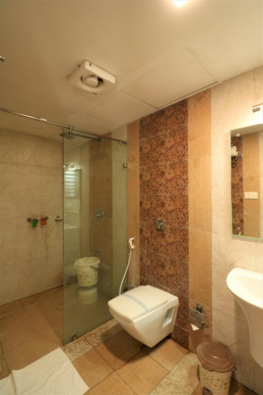 Goverdhan Greens Resort Dwarka L Hotels In Dwarka Exterior photo